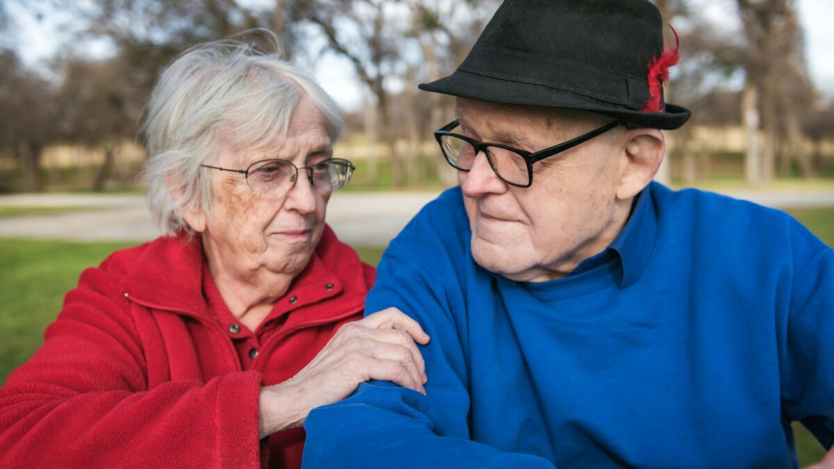 End ban on seniors receiving contributions into retirement-phase super accounts